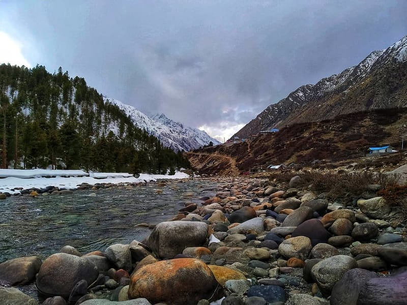 Kasol Trip and Trek to Kheerganga from Delhi