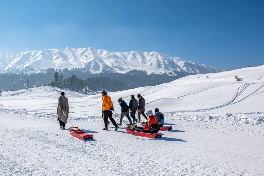 Kashmir Group Tour Package
